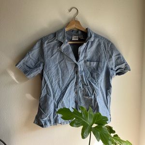 Amazing Vintage Baxter & Wells Button Down Blouse. Thick material boxy fit